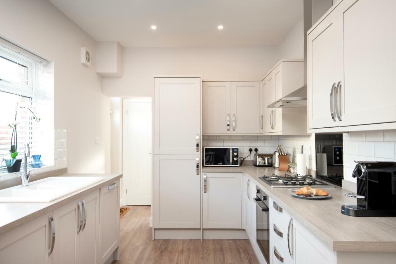 Morley Cottage - Modern 3 Bedroom, 2 Bathroom House With Garden In Southsea, Portsmouth Exterior foto
